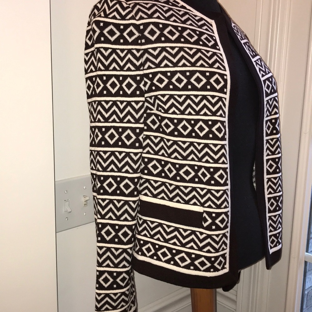 NWT St. John Cardigan - Picture 3 of 8